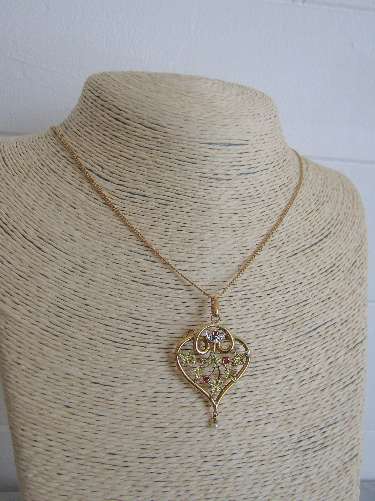 Antique Art Nouveau 18k Gold Ivy Heart Pendant with Garnet accents