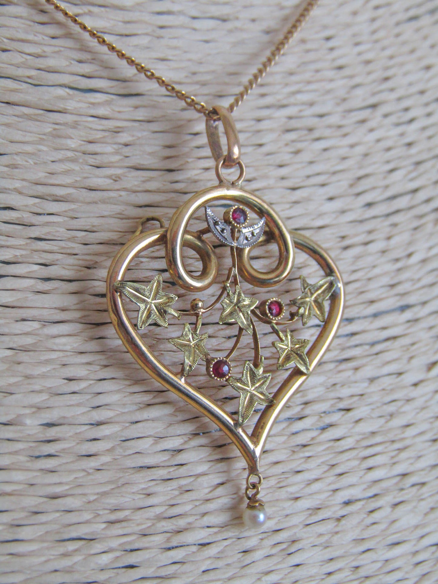 Antique Art Nouveau 18k Gold Ivy Heart Pendant with Garnet accents