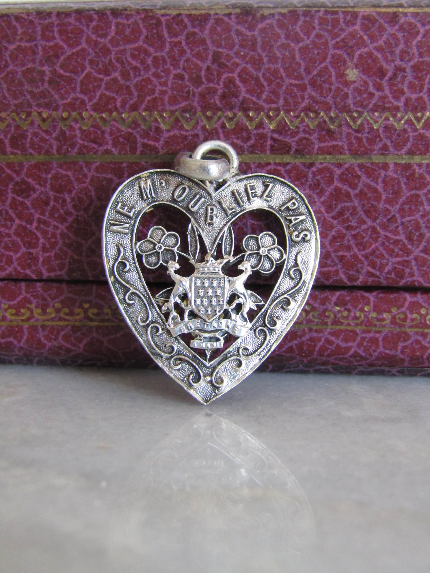 Antique Silver "ne m'oubliez pas" pendant, Don't forget me Romantic Heart Pendant c. 1900