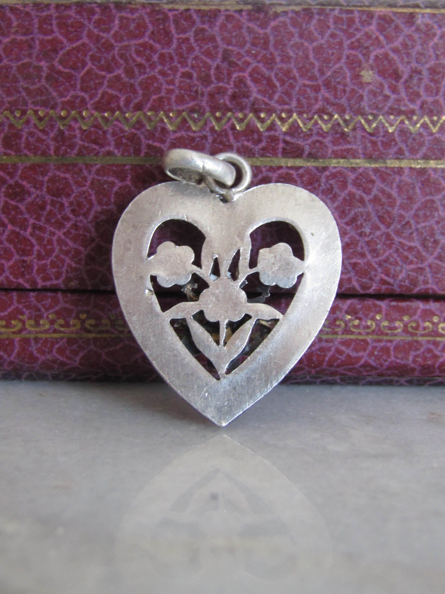 Antique Silver "ne m'oubliez pas" pendant, Don't forget me Romantic Heart Pendant c. 1900