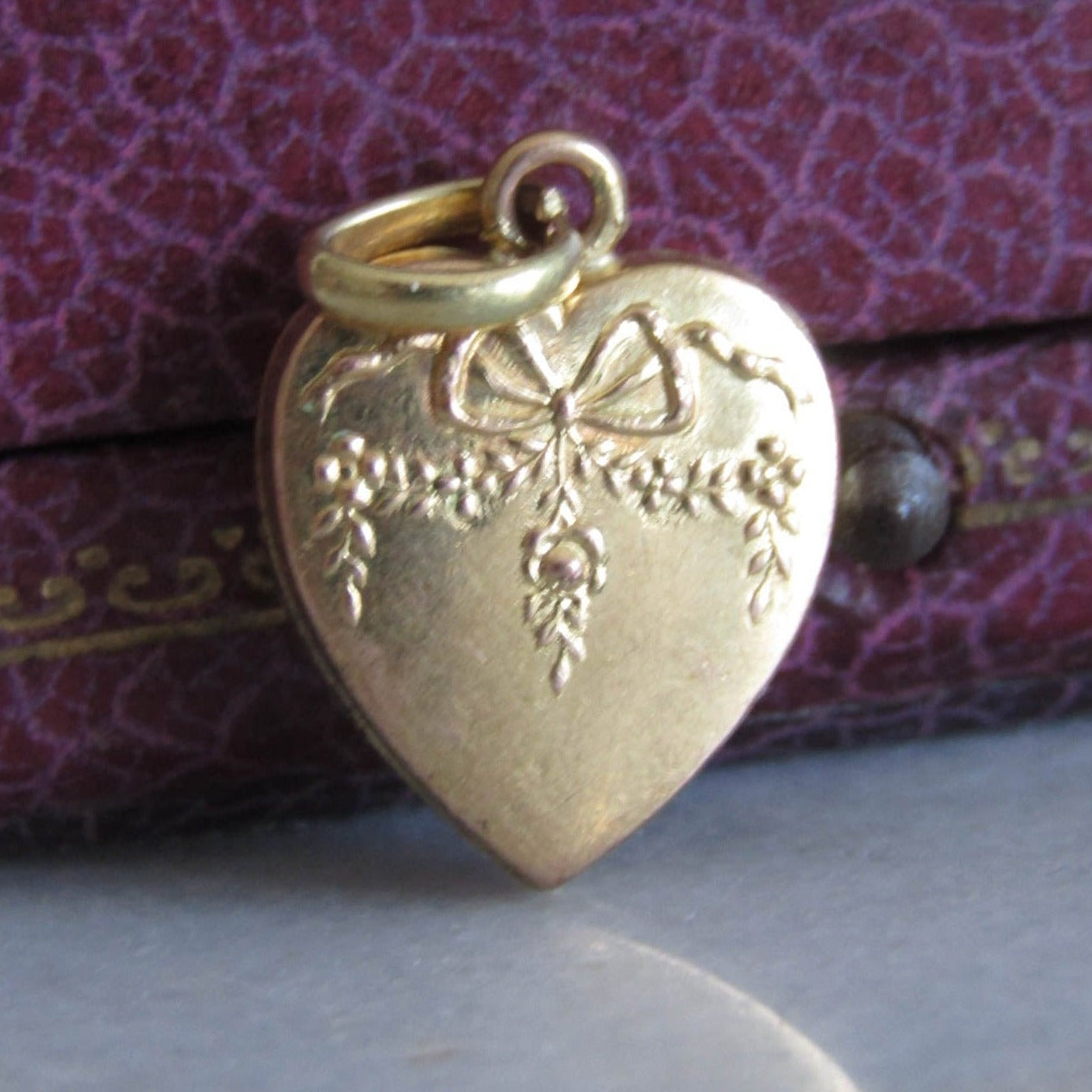 Antique Art Nouveau Heart Pendant c. 1900