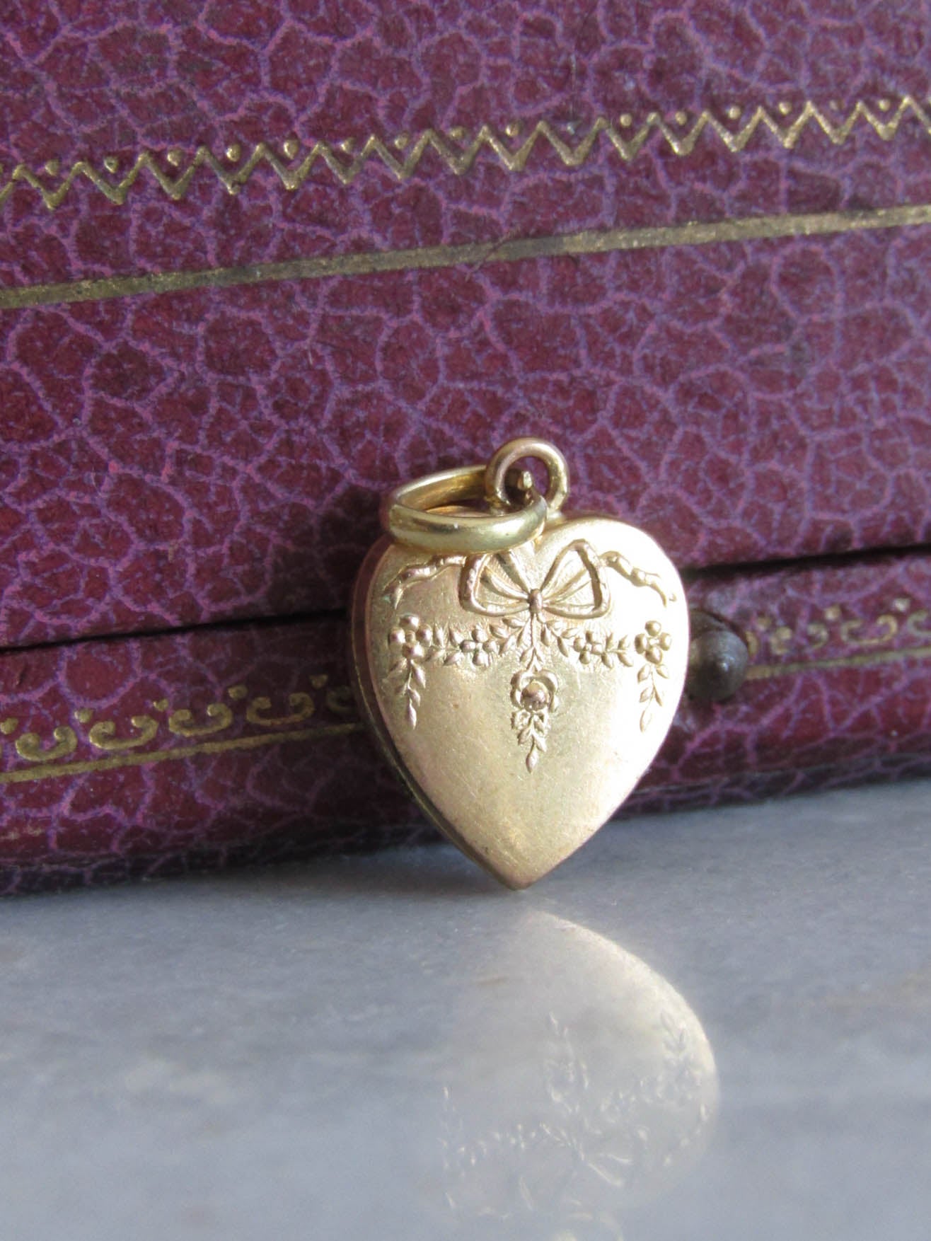 Antique Art Nouveau Heart Pendant c. 1900