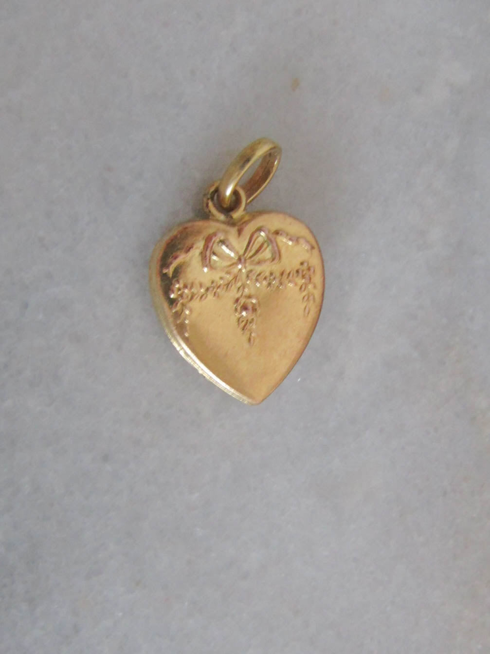 Antique Art Nouveau Heart Pendant c. 1900