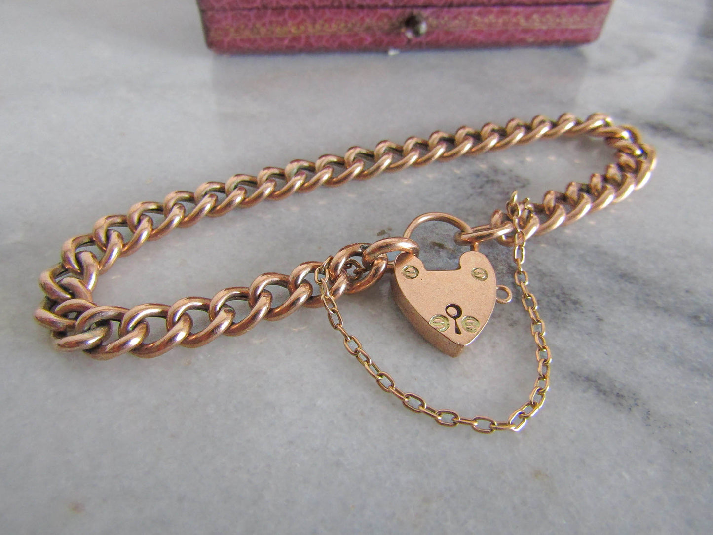 Antique 9 ct Edwardian Curb Bracelet with Heart Padlock