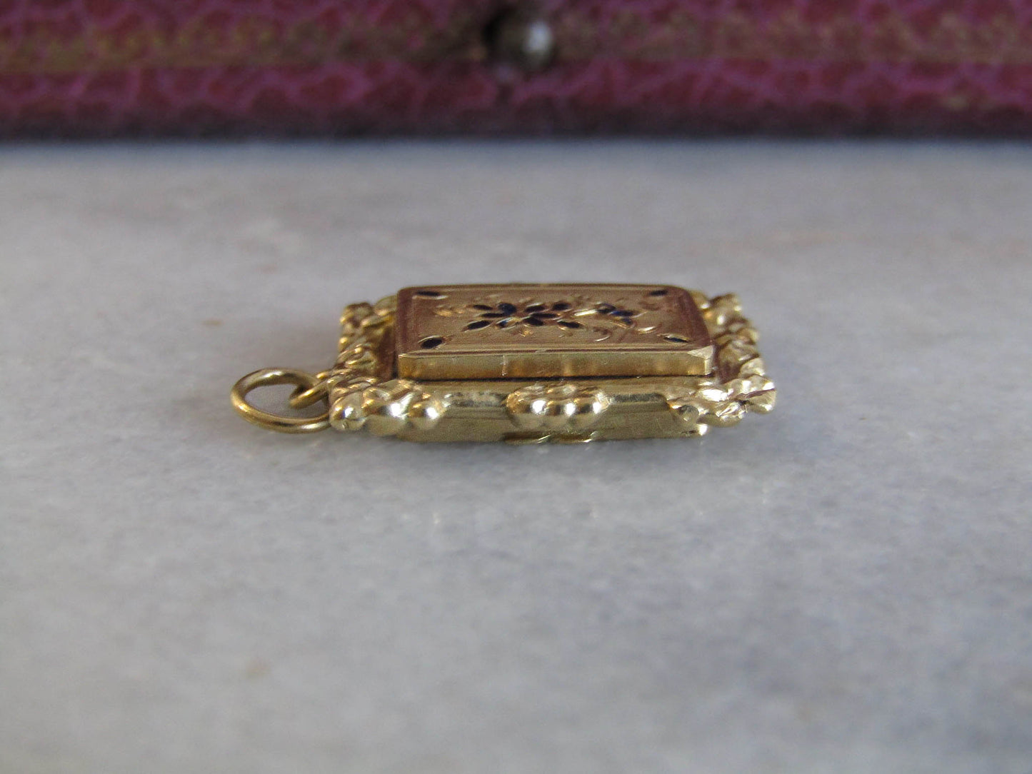 Antique Georgian Vinaigrette Locket, Mini French Charles X Enameled Vinaigrette Pendant c. 1830