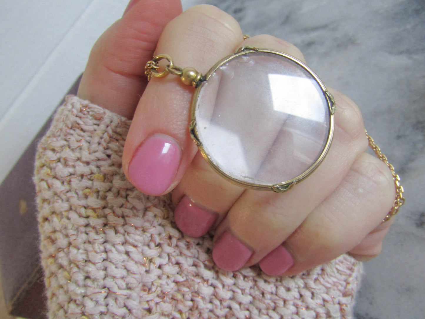 Edwardian Gold Filled Reed and Crosshatch Frame Glass Locket c. 1900