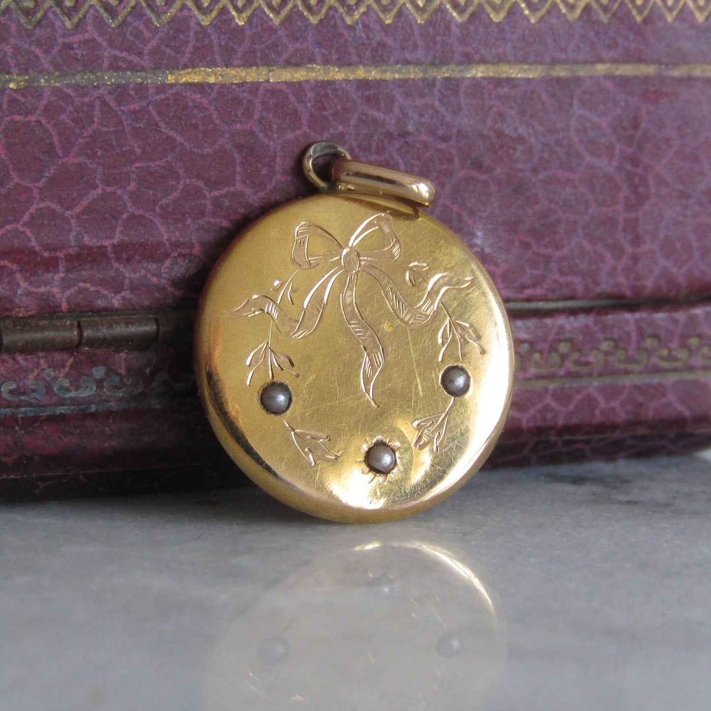 Antique French Edwardian 18k Gold Art Nouveau Pendant c. 1900