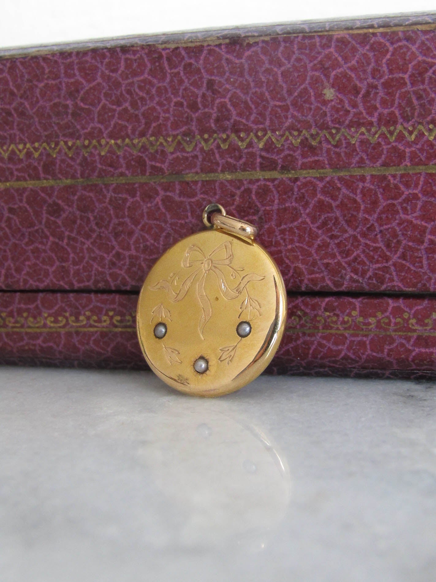 Antique French Edwardian 18k Gold Art Nouveau Pendant c. 1900