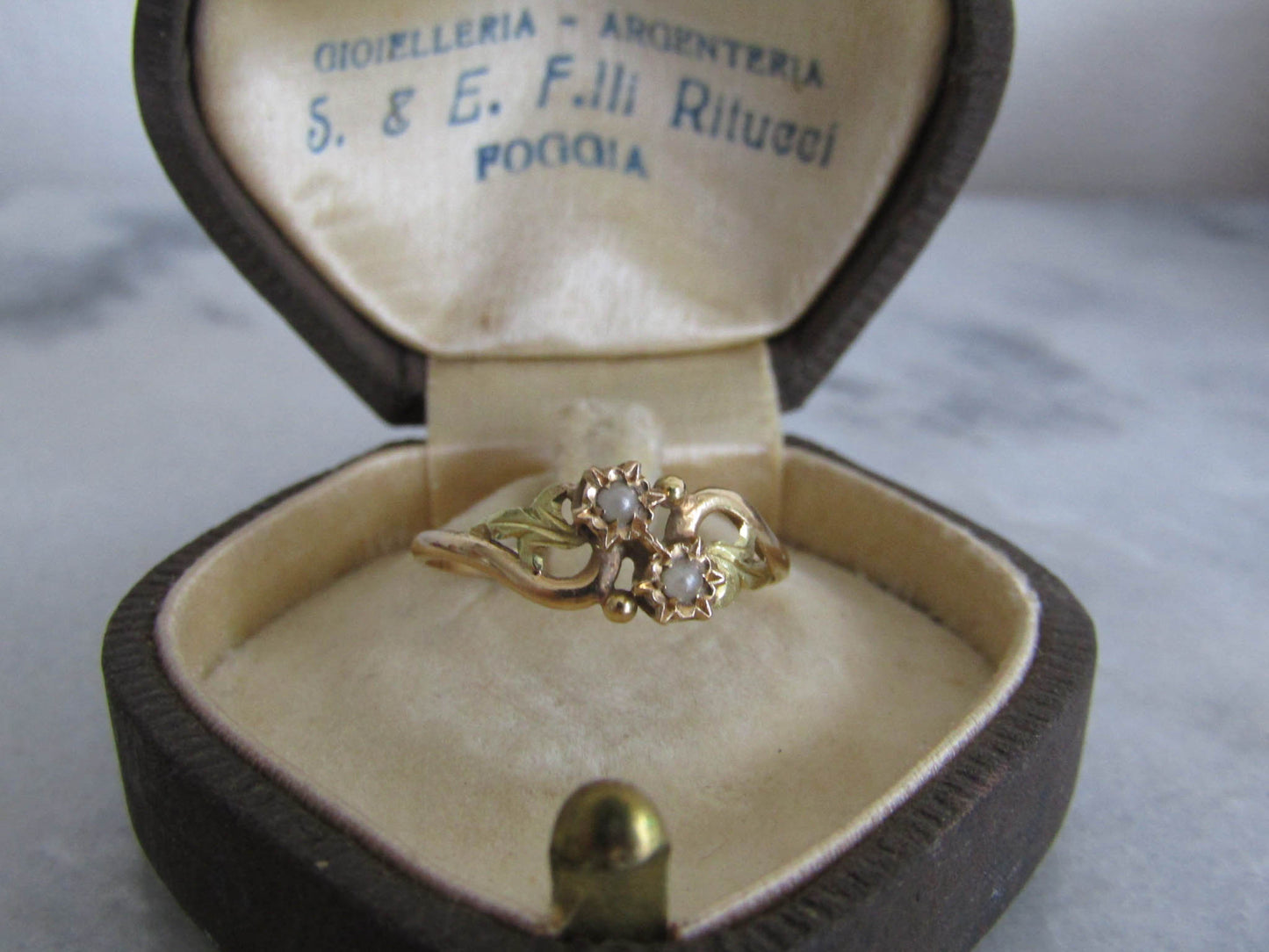 Antique 18k Toi et Moi Pearl Ring, Belle Epoque Art Nouveau Engagement Ring c. 1900