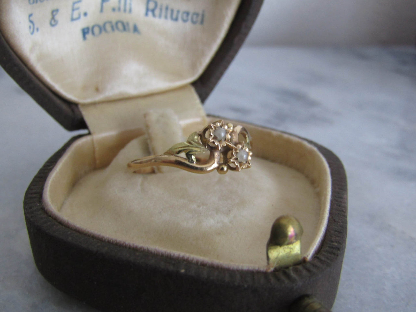 Antique 18k Toi et Moi Pearl Ring, Belle Epoque Art Nouveau Engagement Ring c. 1900