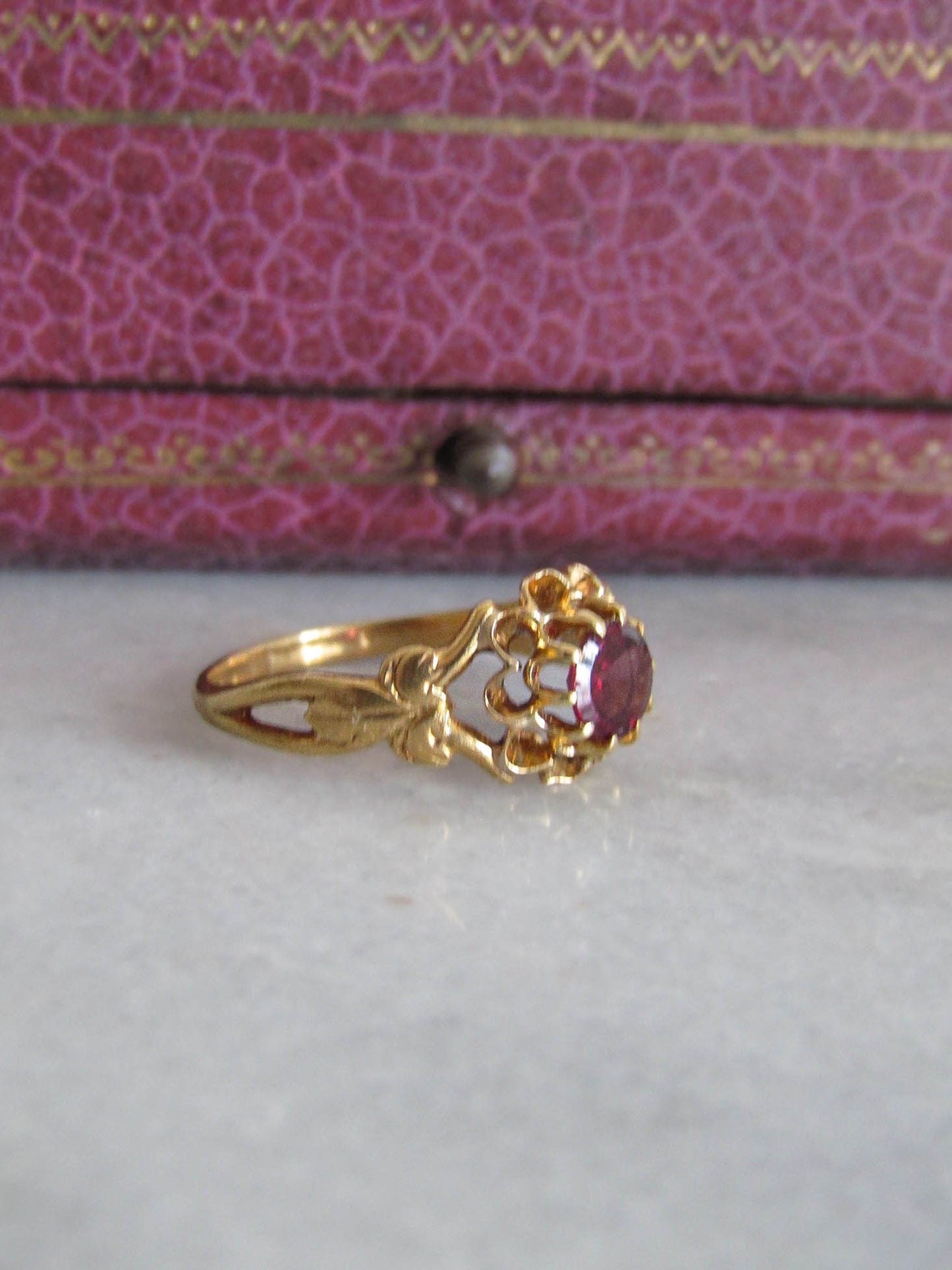 Antique 18K Garnet Ring with Buttercup Setting