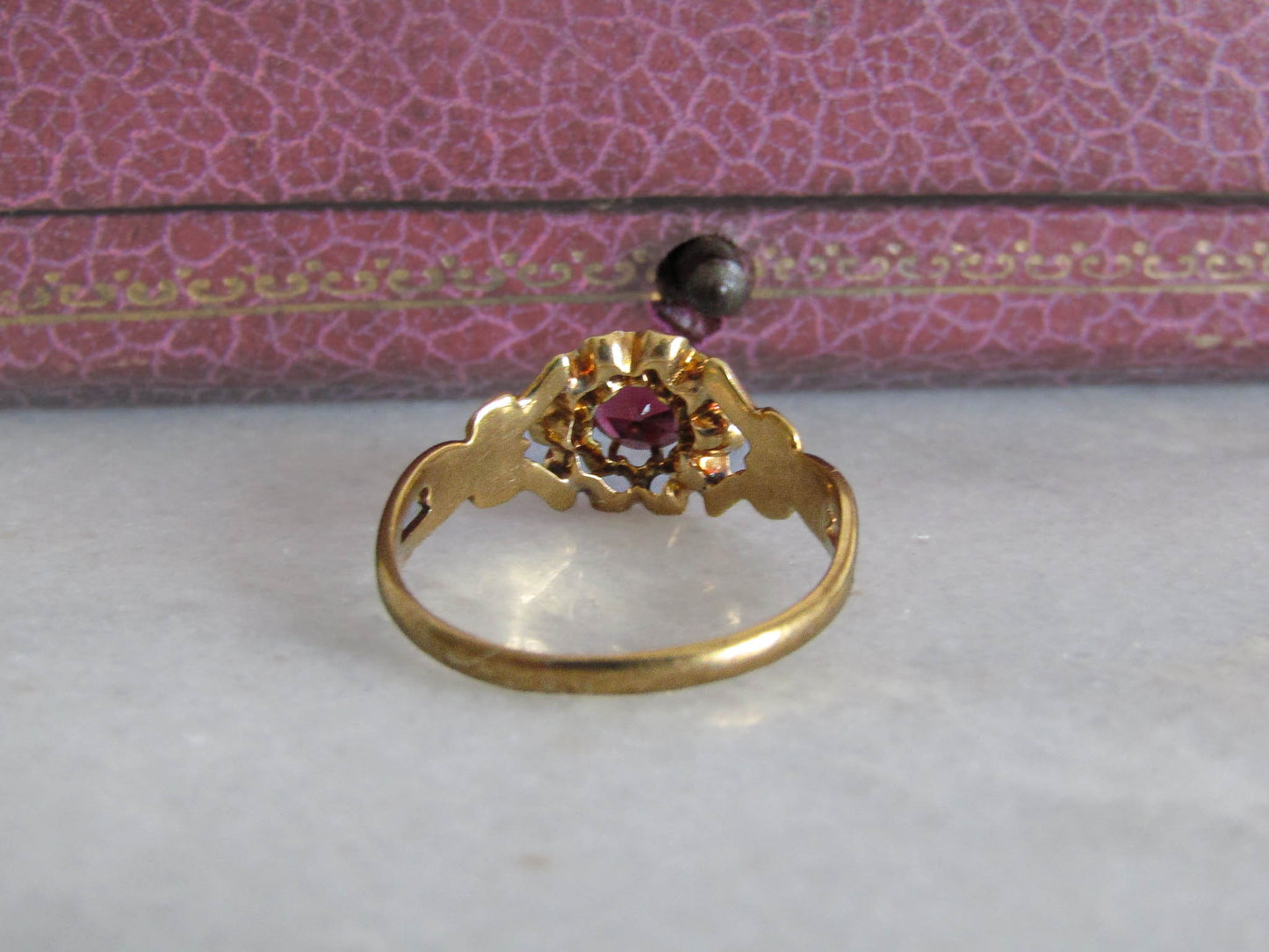 Antique 18K Garnet Ring with Buttercup Setting