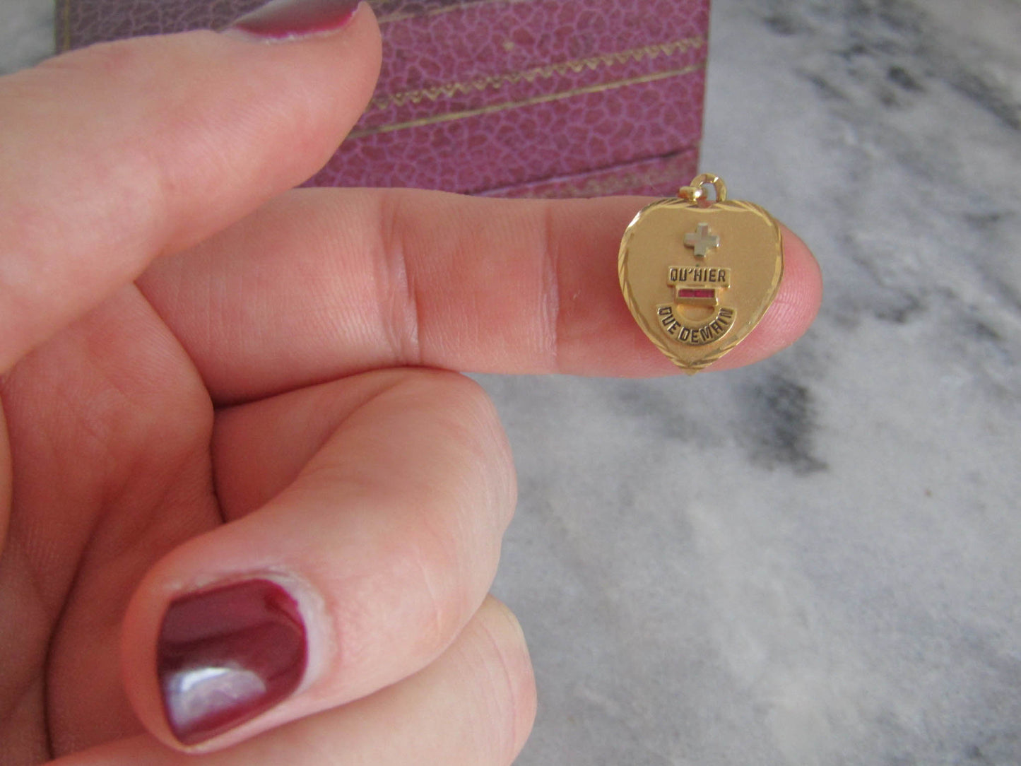 18K Augist Heart Pendant, 18k Augis Plus Qu'hier, Moins Que Demain Pendant, Vintage French Augis Medal