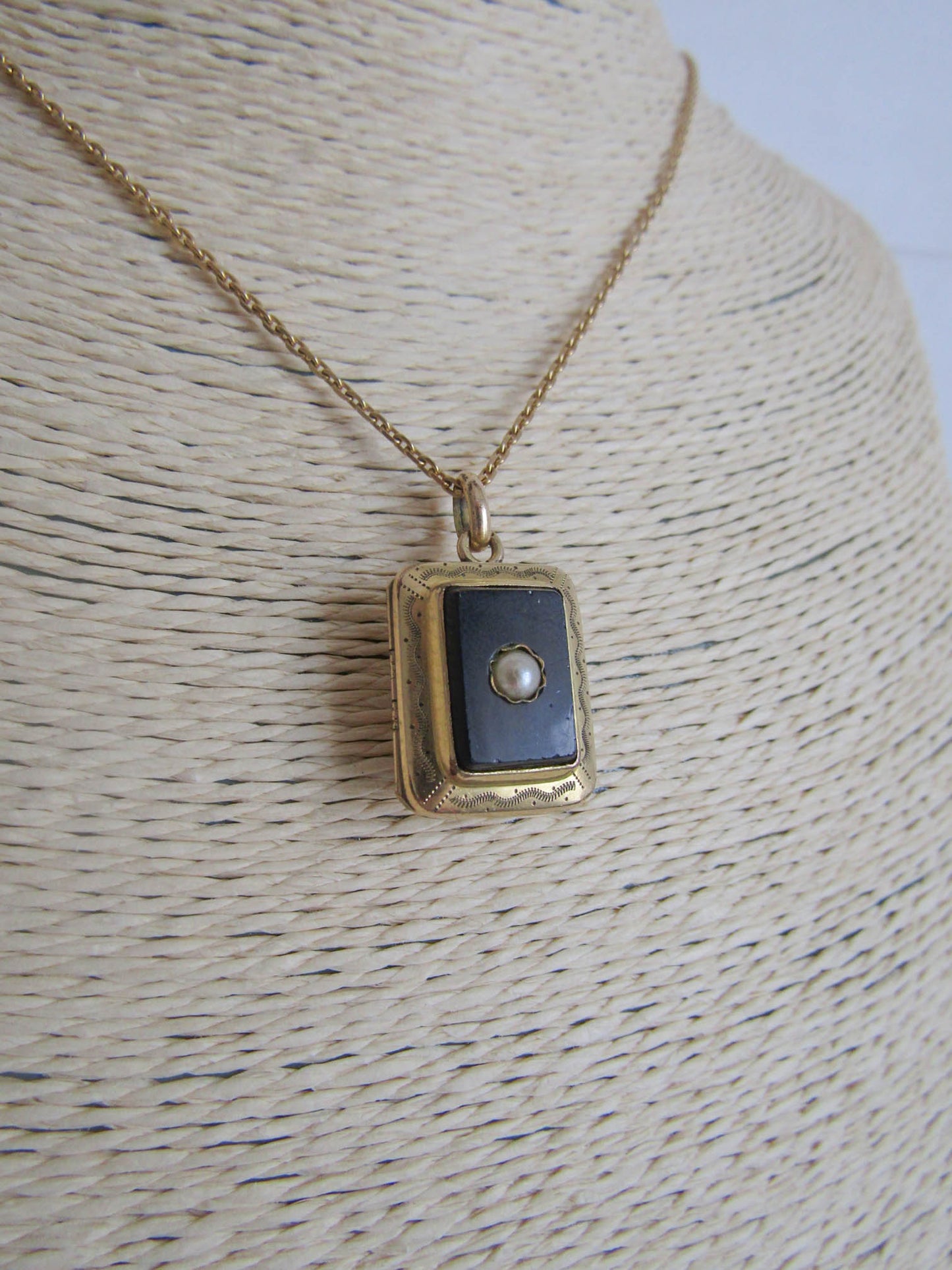 Antique Gold Filled Onyx Mourning Locket, Rectangular Onyx Pendant with Hinged Glass Partition c. 180