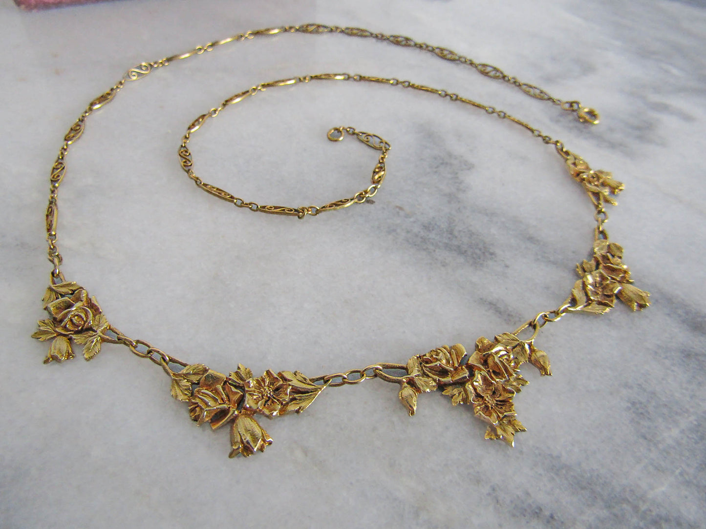 Antique 18K Solid Gold French Floral Drapery Necklace c. 1900