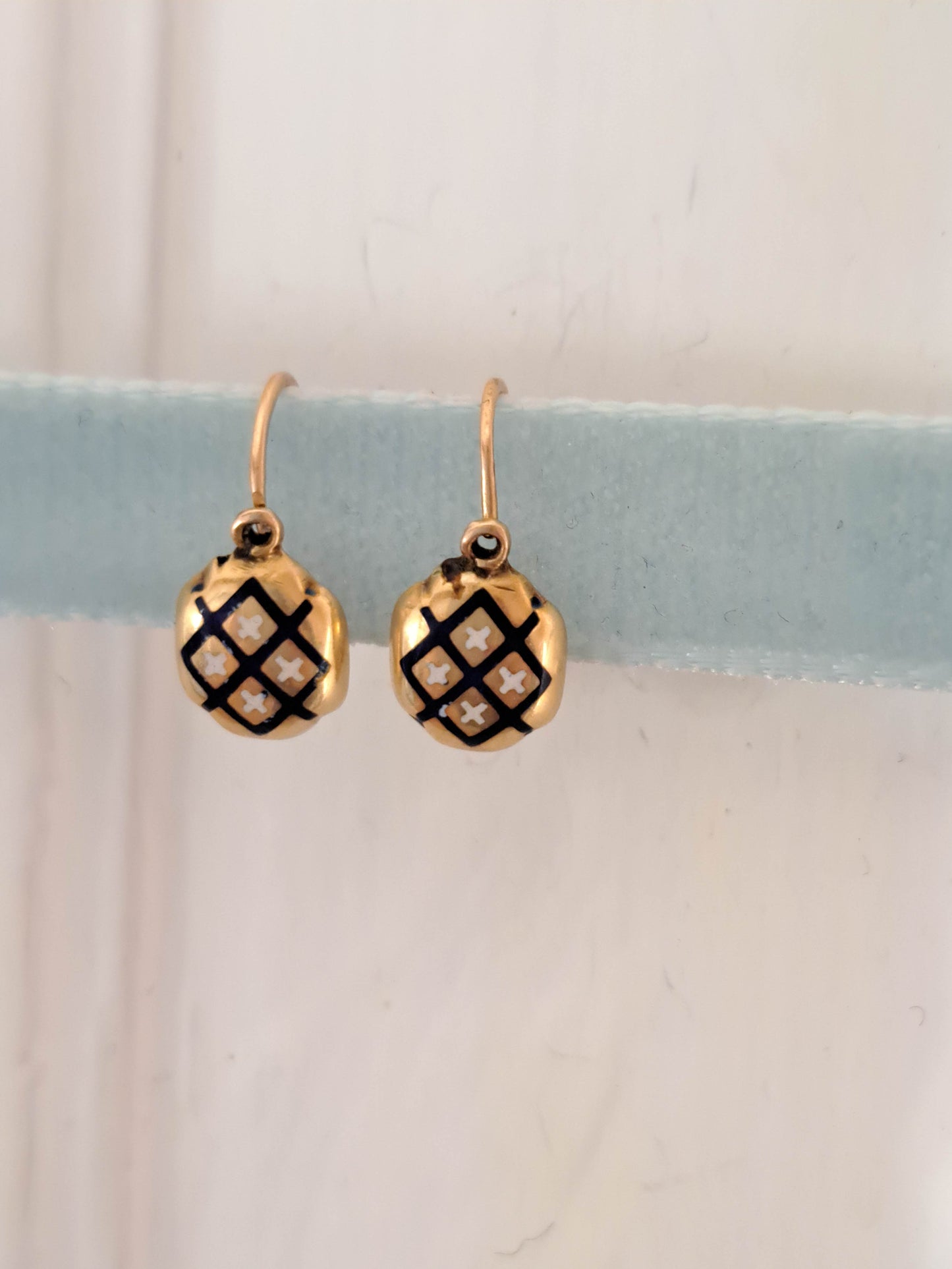 Antique Petite Enamel 18k Solid Gold Sleeper Earrings