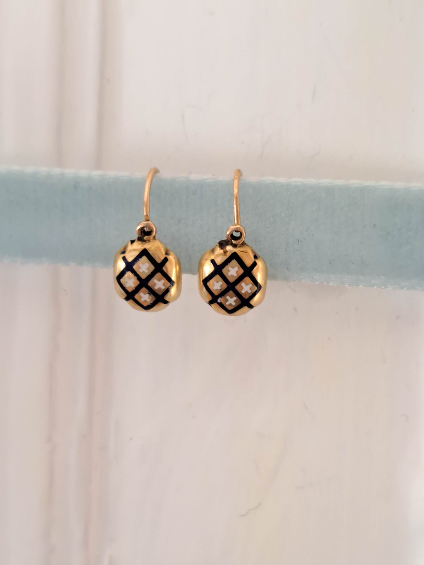 Antique Petite Enamel 18k Solid Gold Sleeper Earrings