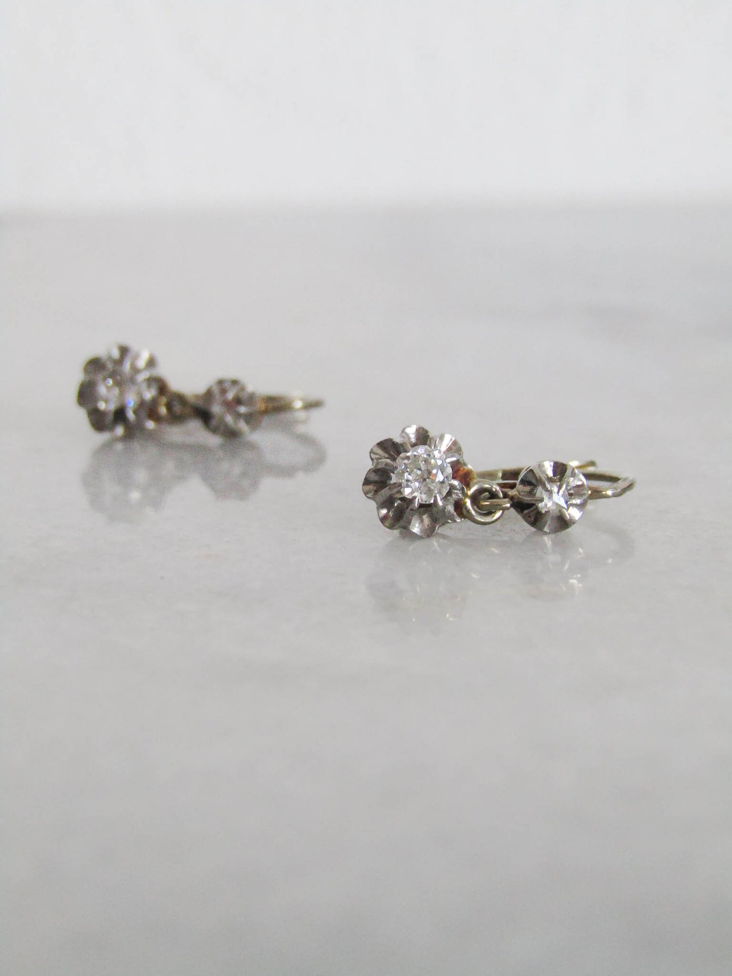 Antique Platinum and 18K Gold Old European Cut Diamond Art Deco Trembleuse Earrings c. 1920