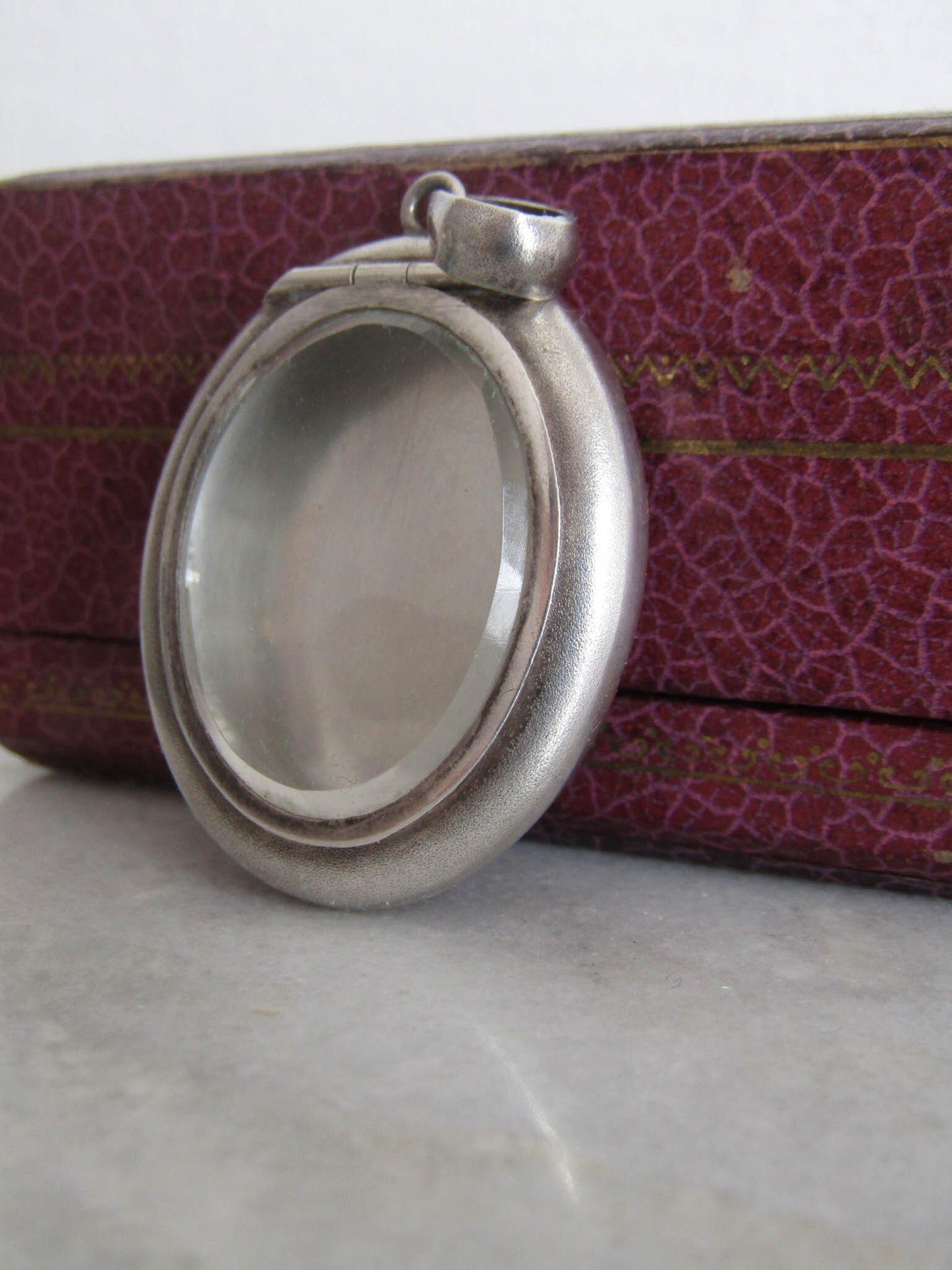 Antique French Aesthetic Silver Locket with Opening Beveled Glass Back c. 1880