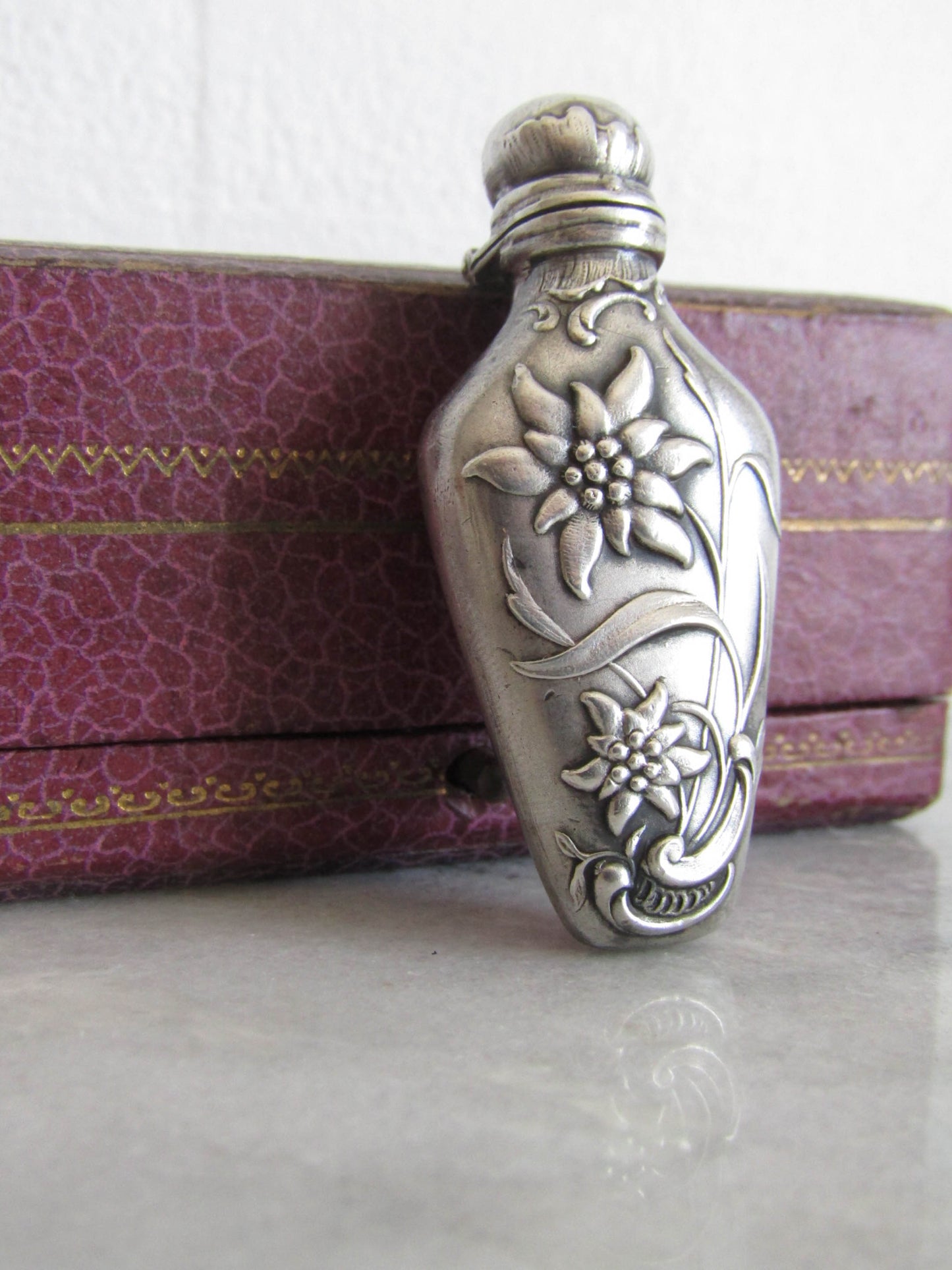 Solid Silver Art Nouveau Edelweiss Perfume Pendant c. 1900