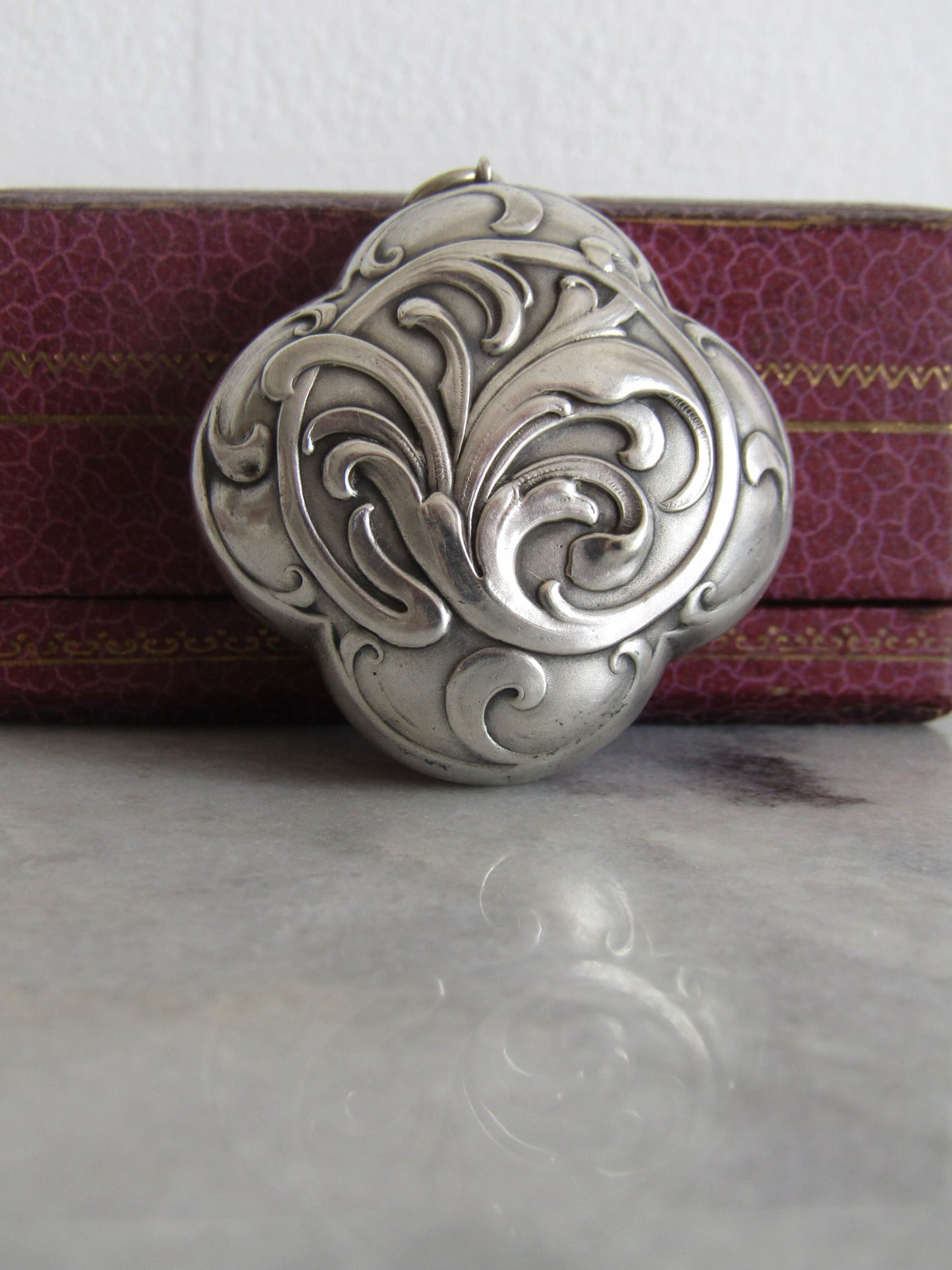 Antique Art Nouveau Quadrilobe Pillbox Powderbox Pendant c. 1900