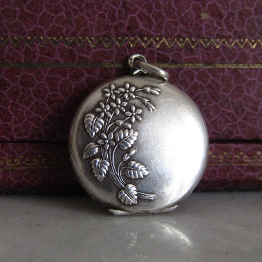 Antique Art Nouveau Silver Forget-Me-Not Floral Locket c. 1900