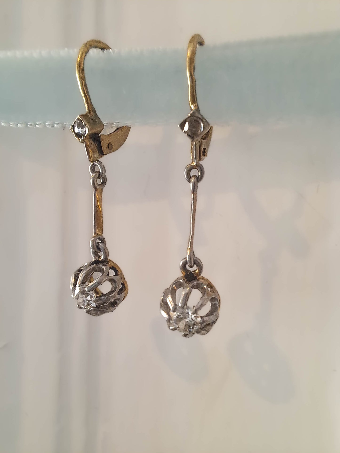 Antique 18K Gold and Platinum Old European Cut .3 carats Diamond Drop Earrings, French Art Deco Dangle Earrings