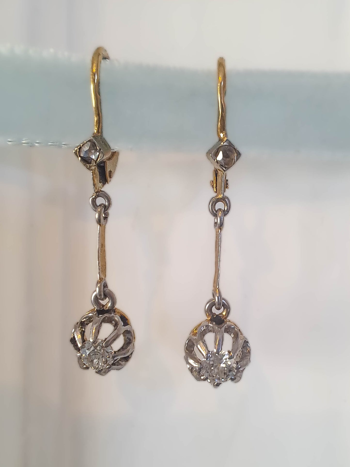 Antique 18K Gold and Platinum Old European Cut .3 carats Diamond Drop Earrings, French Art Deco Dangle Earrings