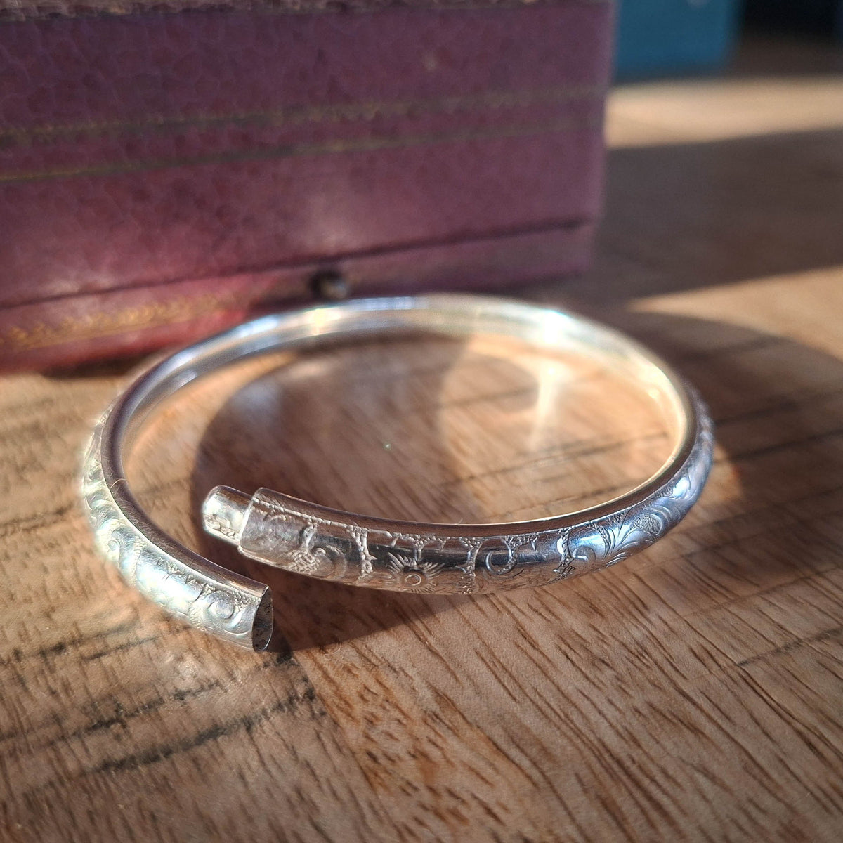 Vintage Silver Engraved Bangle Bracelet