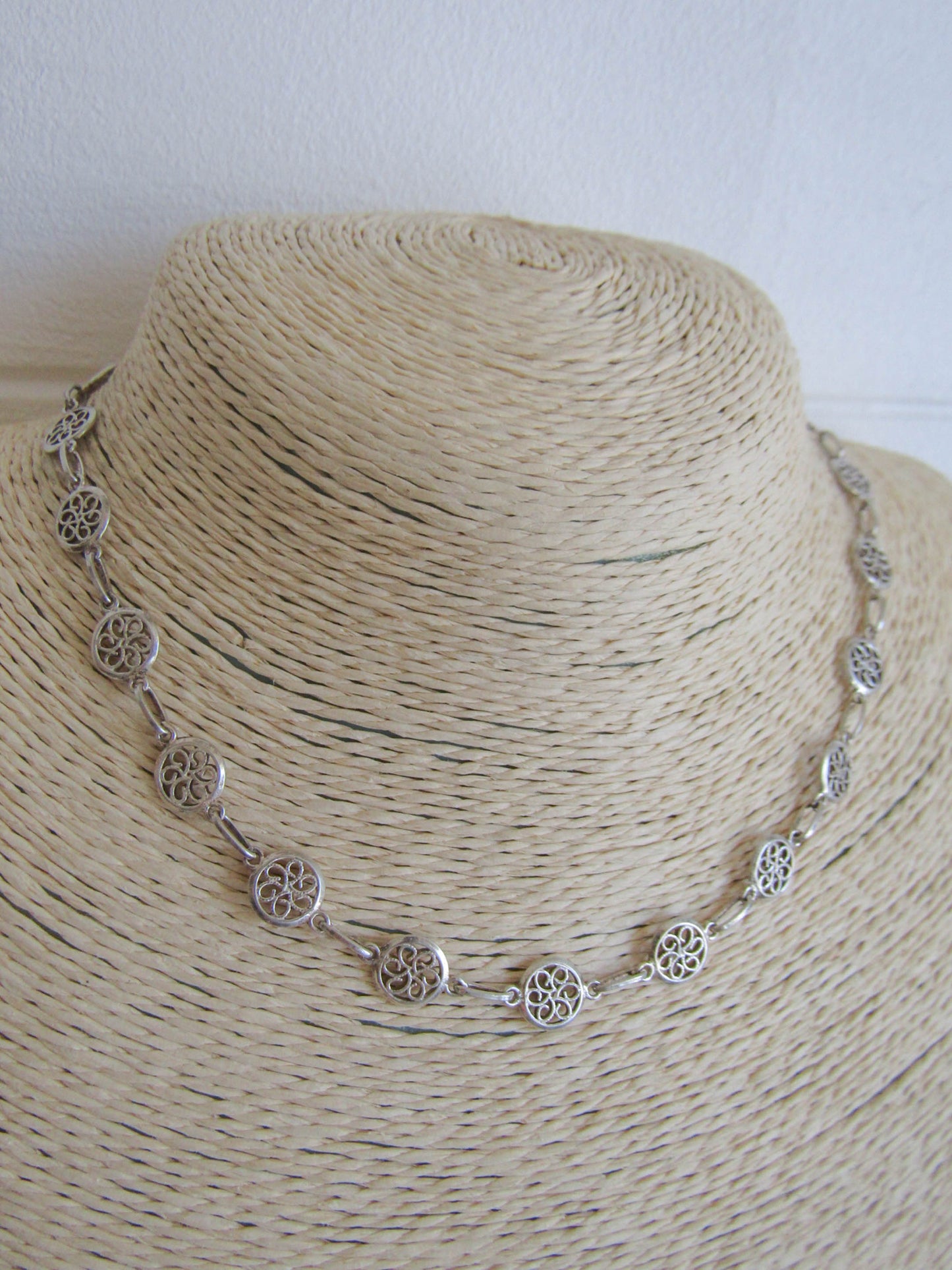 15" Antique Silver Filigree Medallion Link Choker Necklace, late Victorian c. 1900