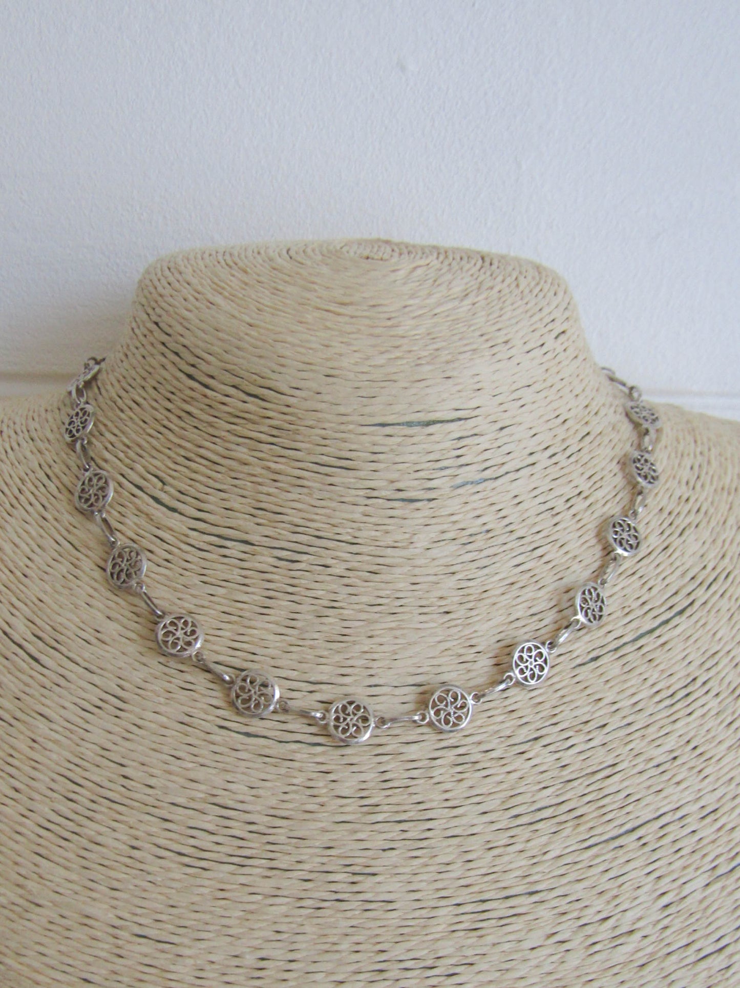 15" Antique Silver Filigree Medallion Link Choker Necklace, late Victorian c. 1900