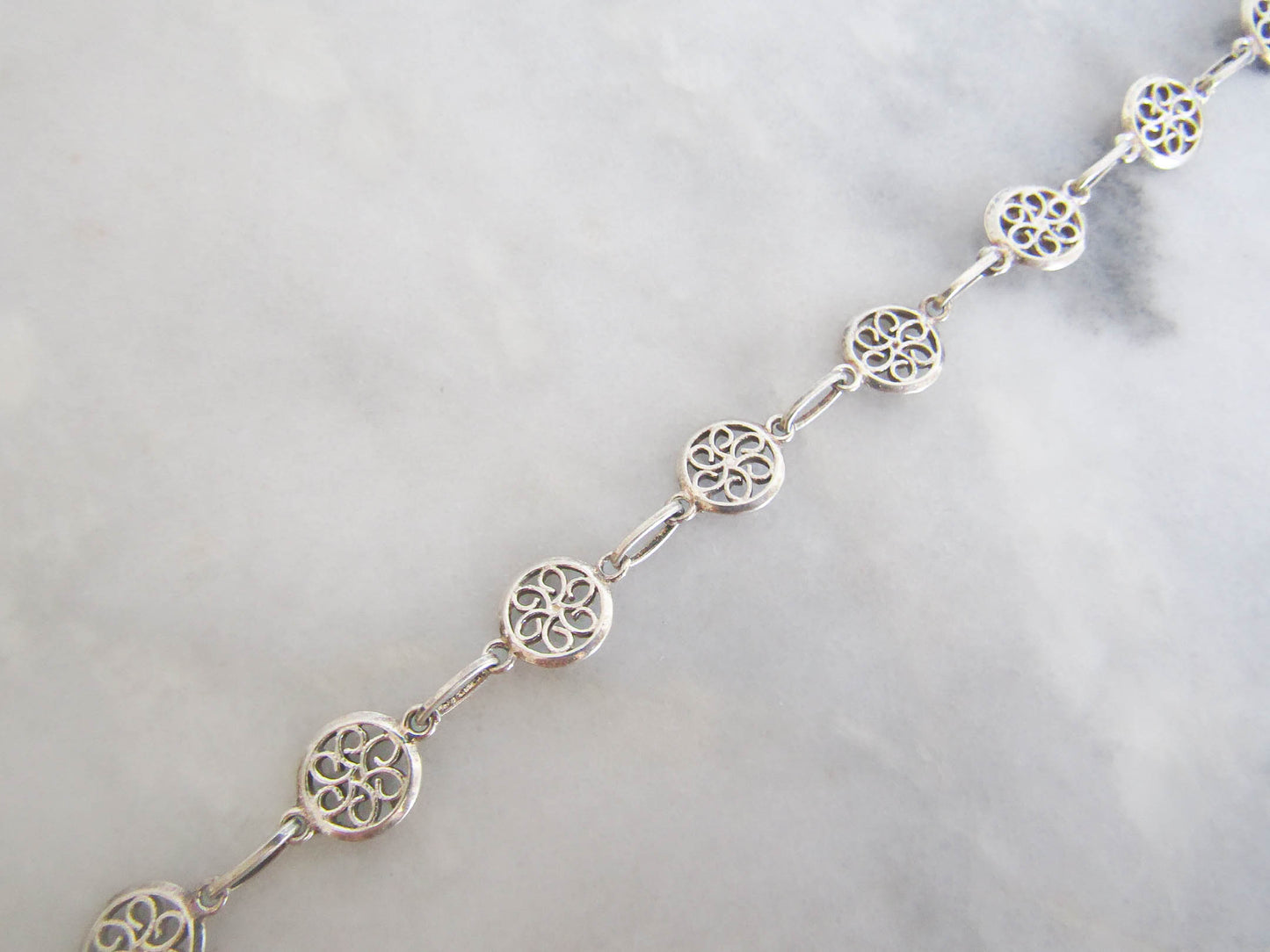 15" Antique Silver Filigree Medallion Link Choker Necklace, late Victorian c. 1900