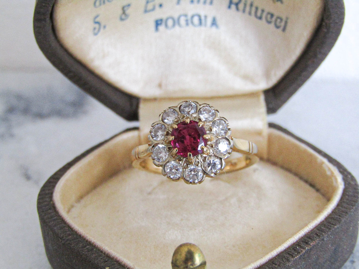 Antique Art Deco Ruby and Diamond Cluster Pompadour Daisy Ring