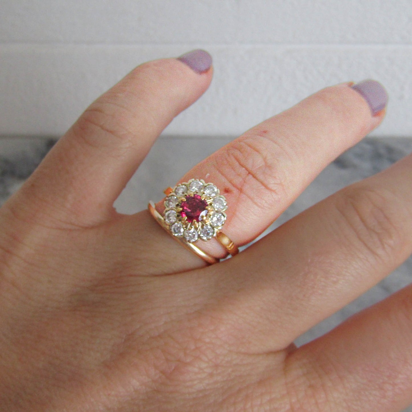 Antique Art Deco Ruby and Diamond Cluster Pompadour Daisy Ring