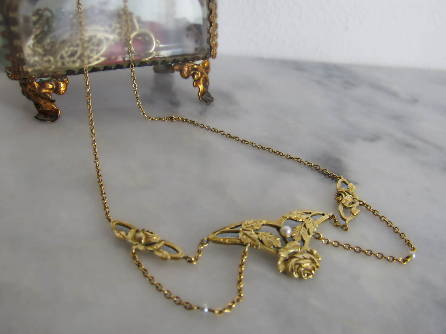 Art Nouveau 18K Solid Gold Drapery Necklace c. 1900