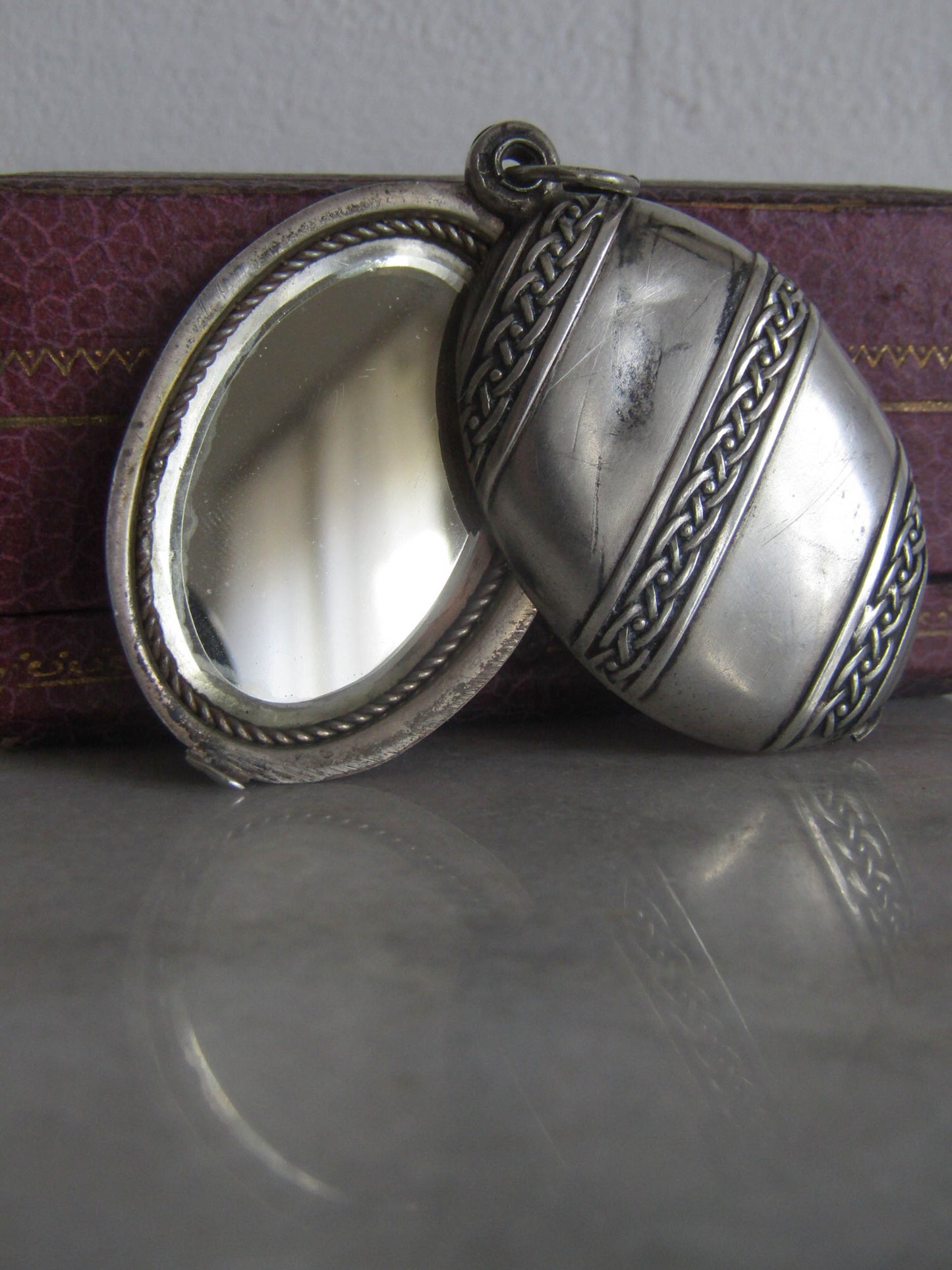 Silver Antique Slide Mirror Pendant