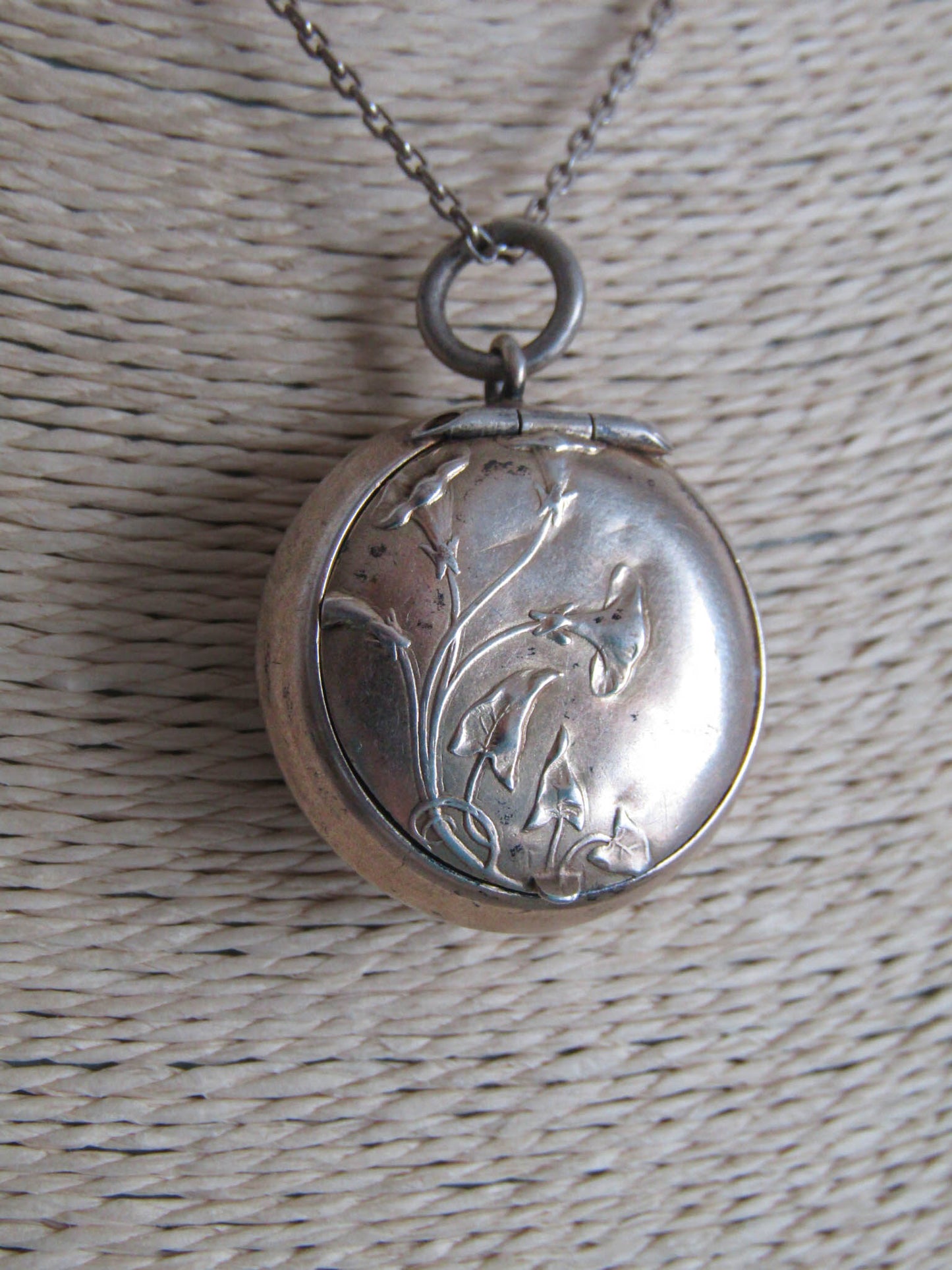 Antique Gold Washed Silver Art Nouveau Powder Box Pendant c. 1900