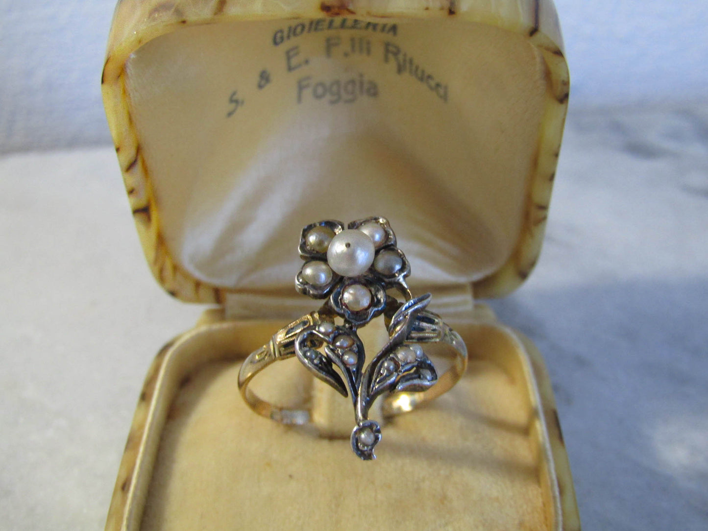 Antique 18k Gold and Silver Pearl Flower Ring