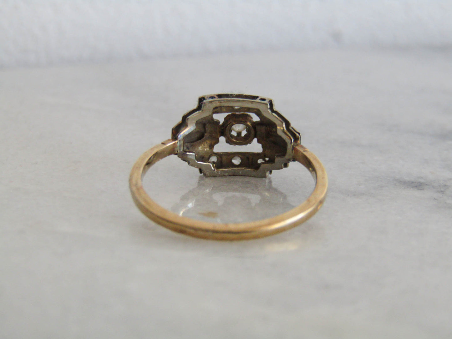 Antique Art Deco 18K Solid Gold Diamond Solitaire Engagement Ring c. 1920