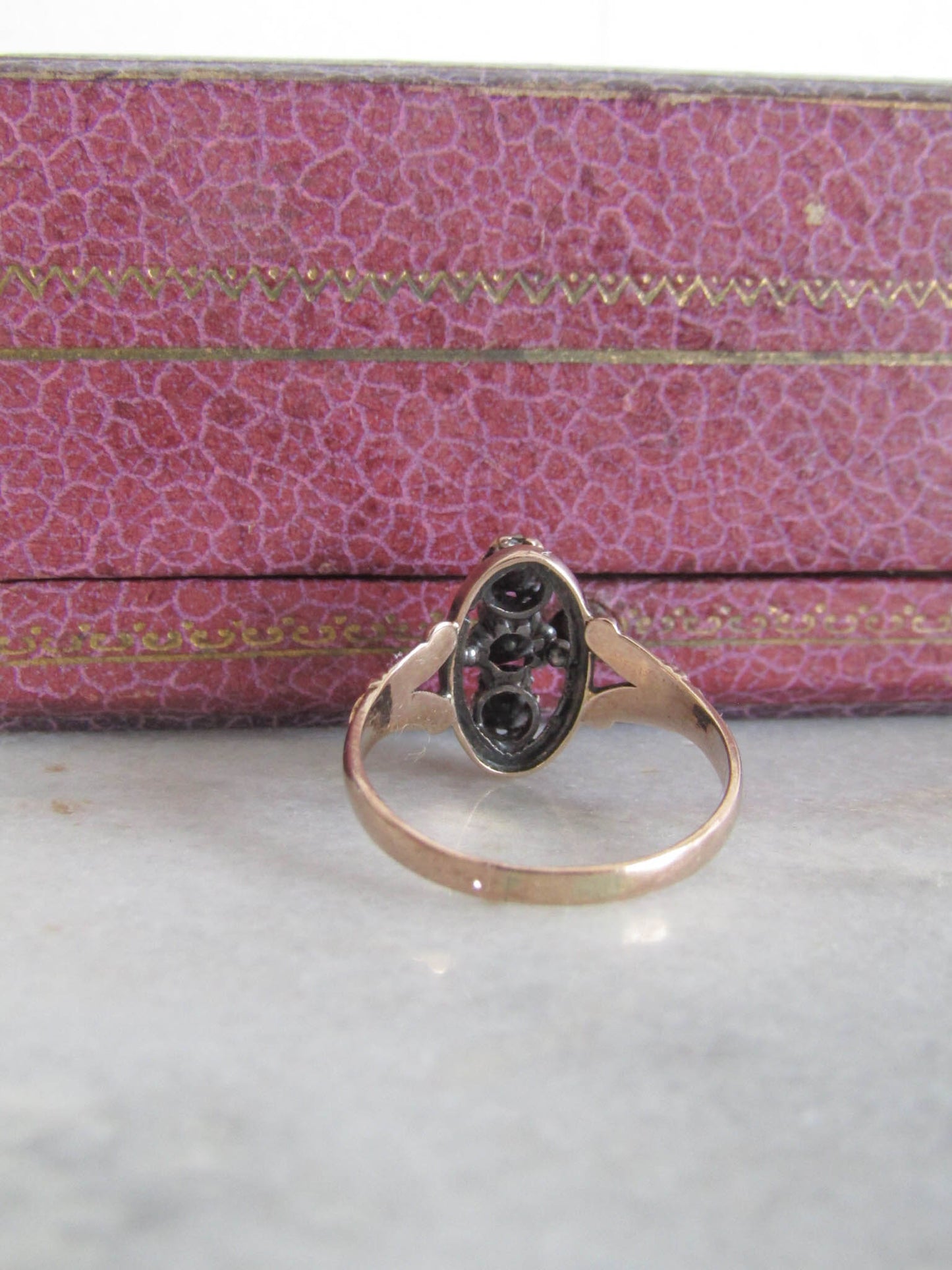 Antique Georgian Three Stone Rose Cut Diamond Ring c. 1830