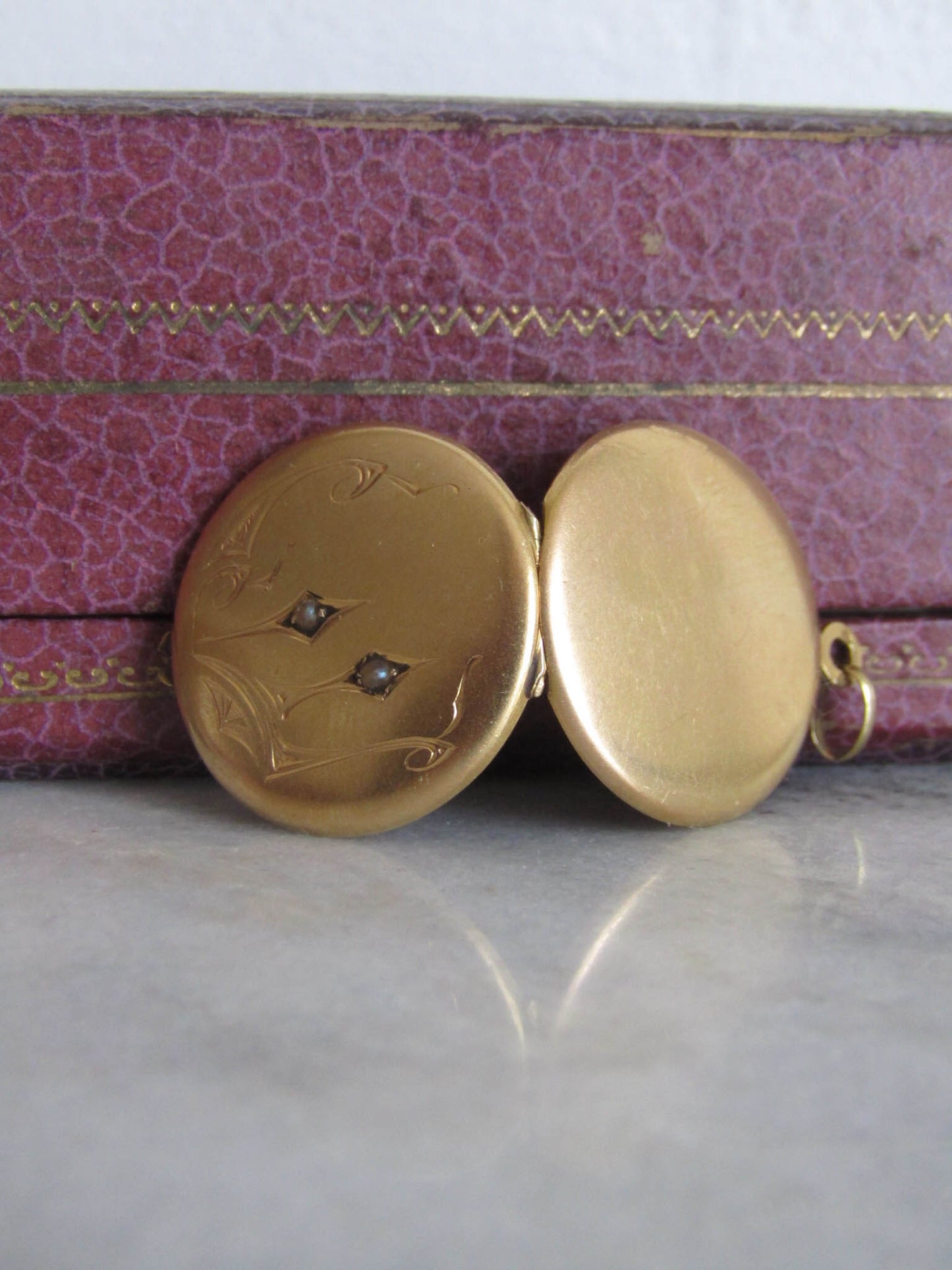 Antique French Edwardian Round Locket with Seed Pearls c. 1900