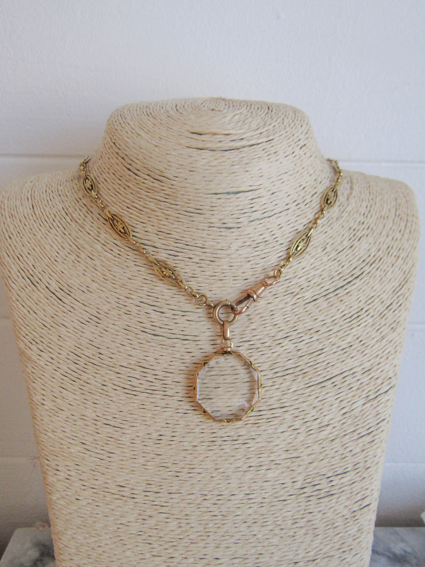 Antique French Hexagonal Glass Shaker Locket, 18k Gold French Locket c. 1900