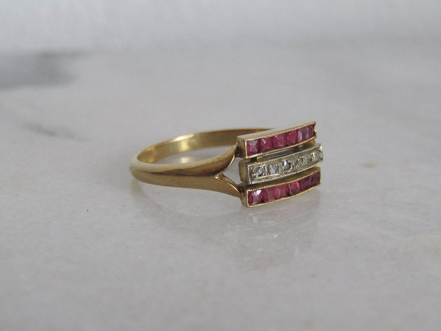 Vintage Art Deco Calibrated Ruby and Diamond Line Ring