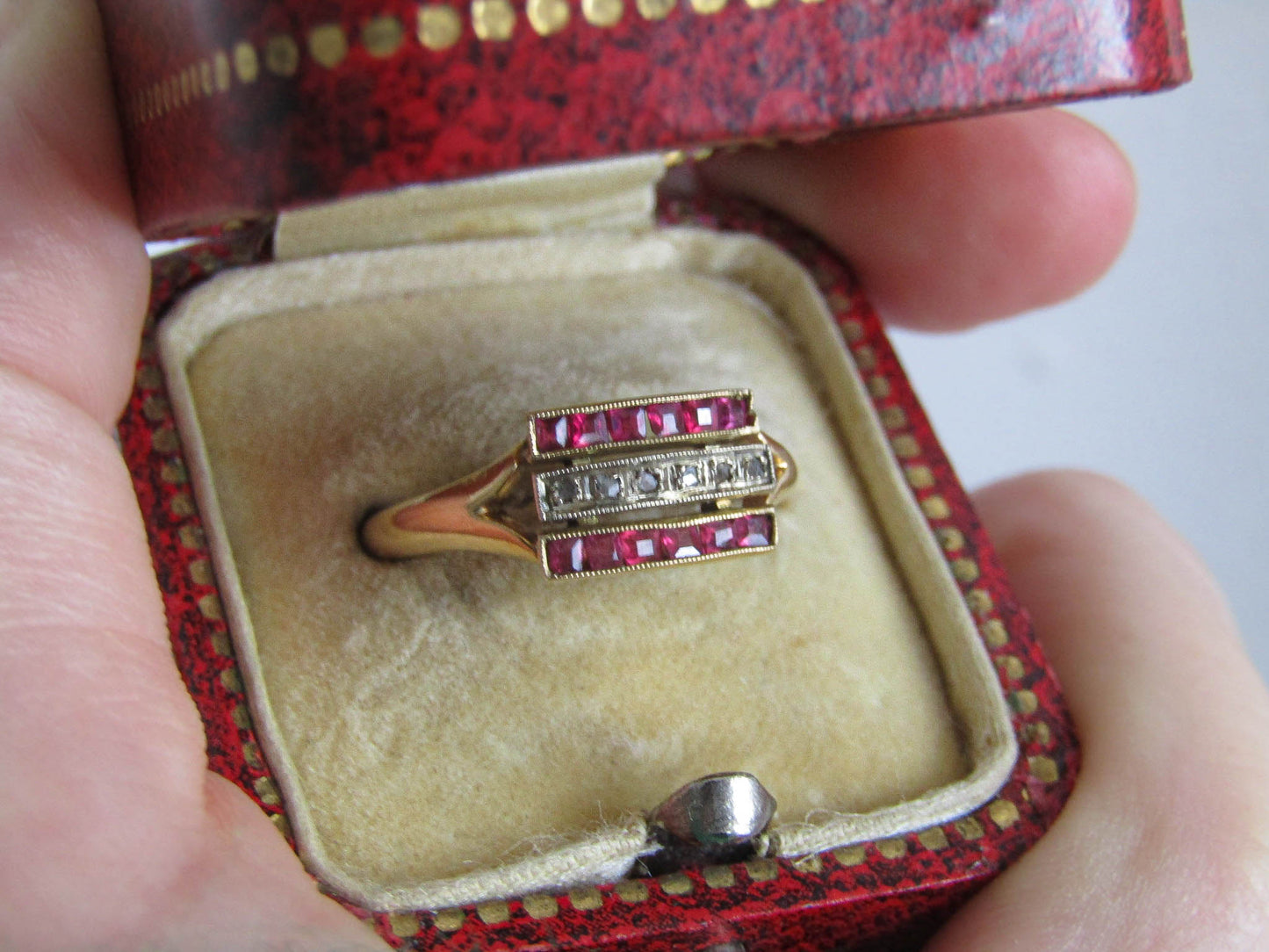 Vintage Art Deco Calibrated Ruby and Diamond Line Ring