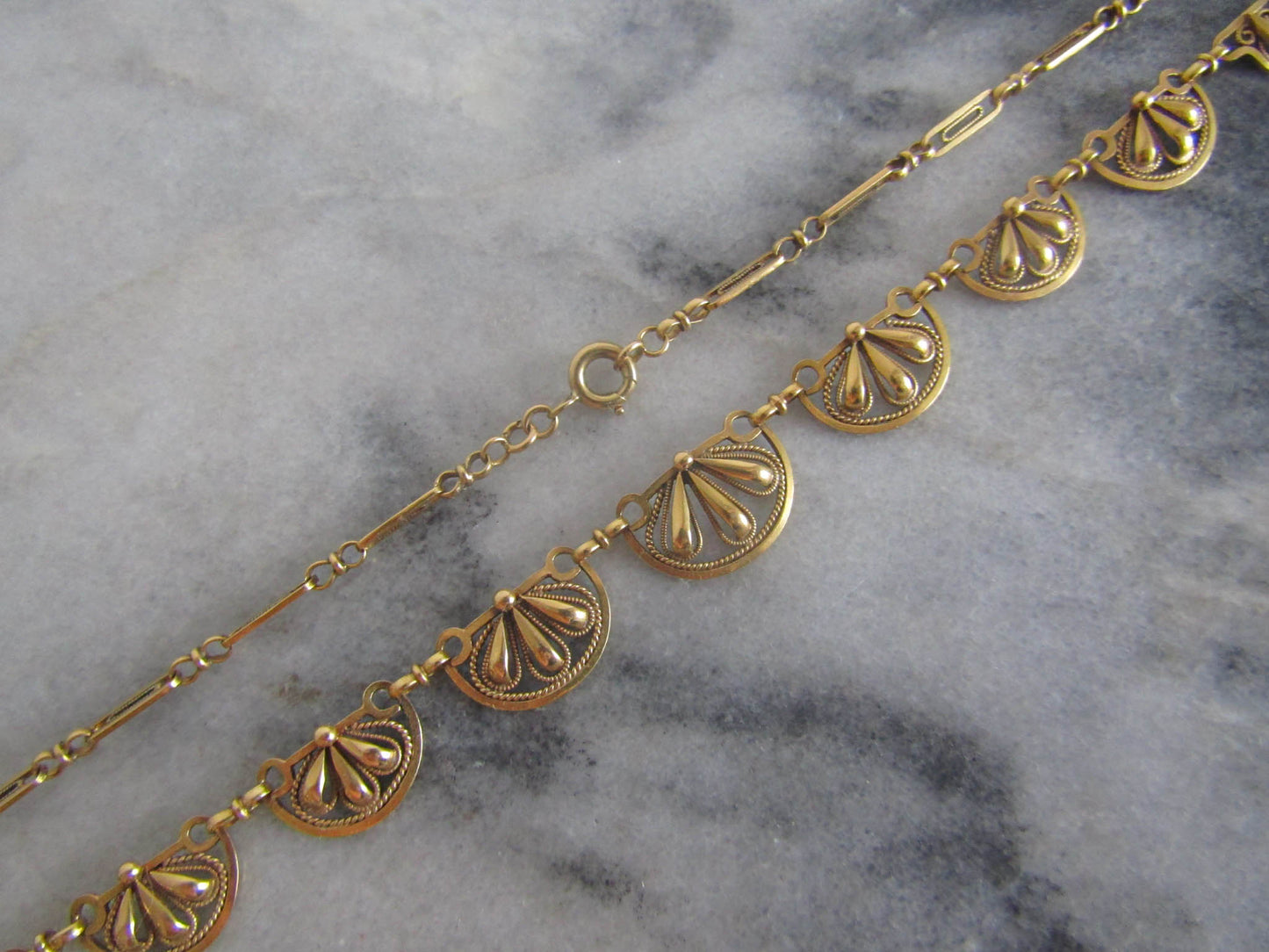 Antique French Filigree Drapery Necklace c. 1900 (20 g)