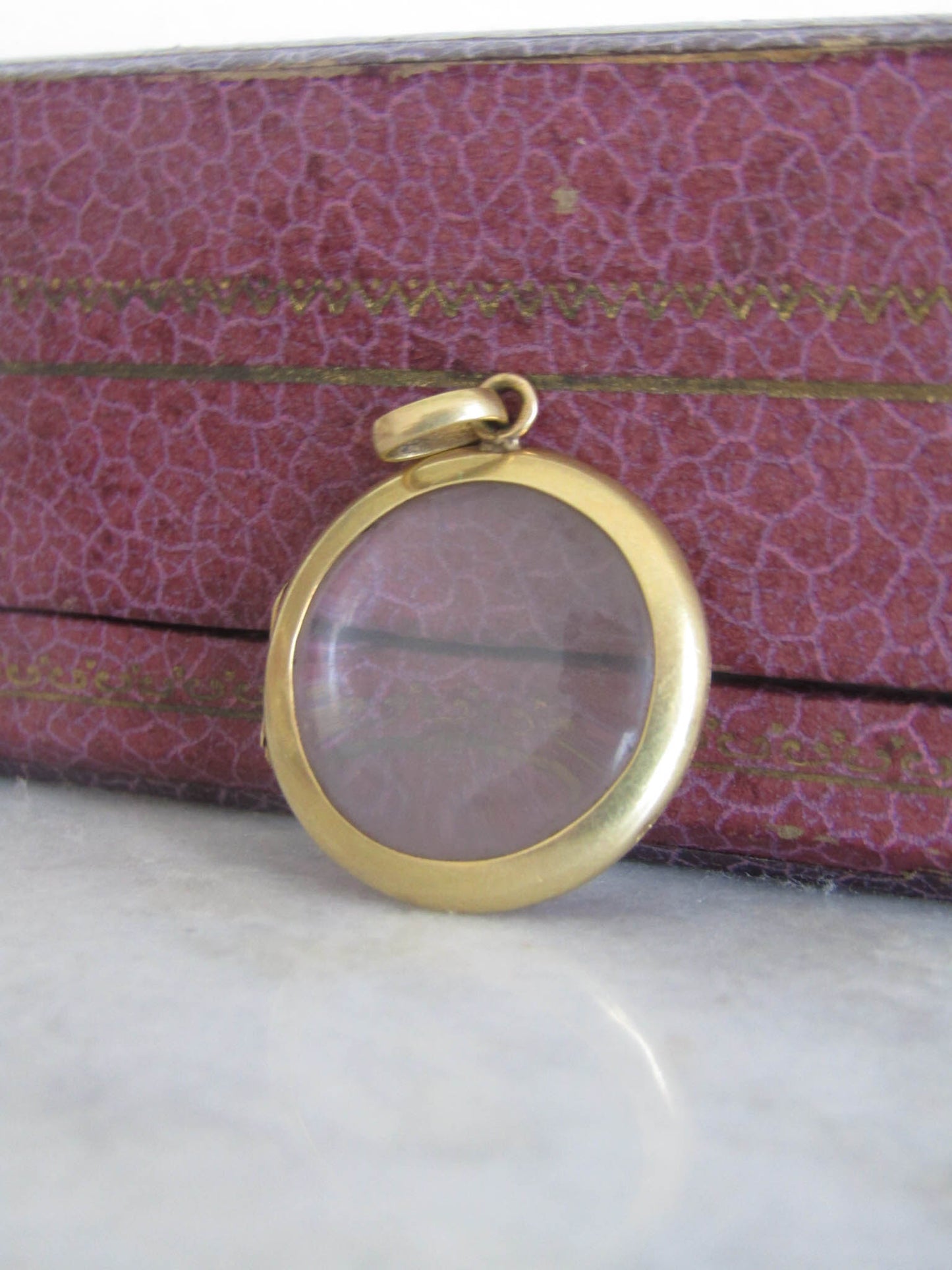 Antique 18K Solid Gold and Glass Sentimental Locket c. 1900