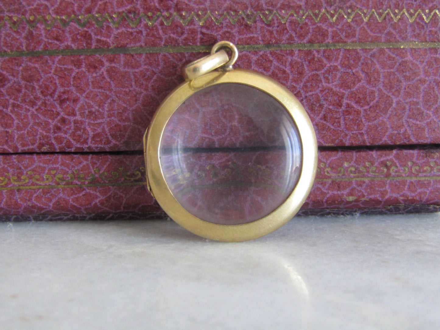 Antique 18K Solid Gold and Glass Sentimental Locket c. 1900