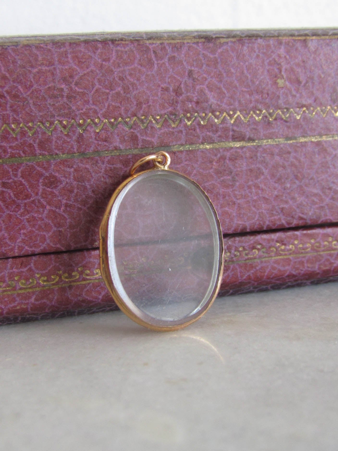Antique 18k Solid Gold French Oval Shaker Locket c. 1900
