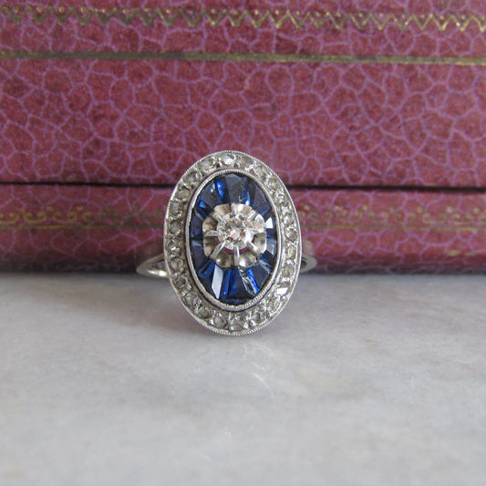 Antique Art Deco Calibrated Sapphire Ring