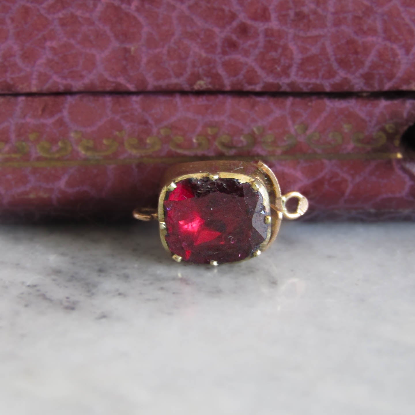 Antique Georgian Garnet Clasp in 14K Solid Gold c. 1830